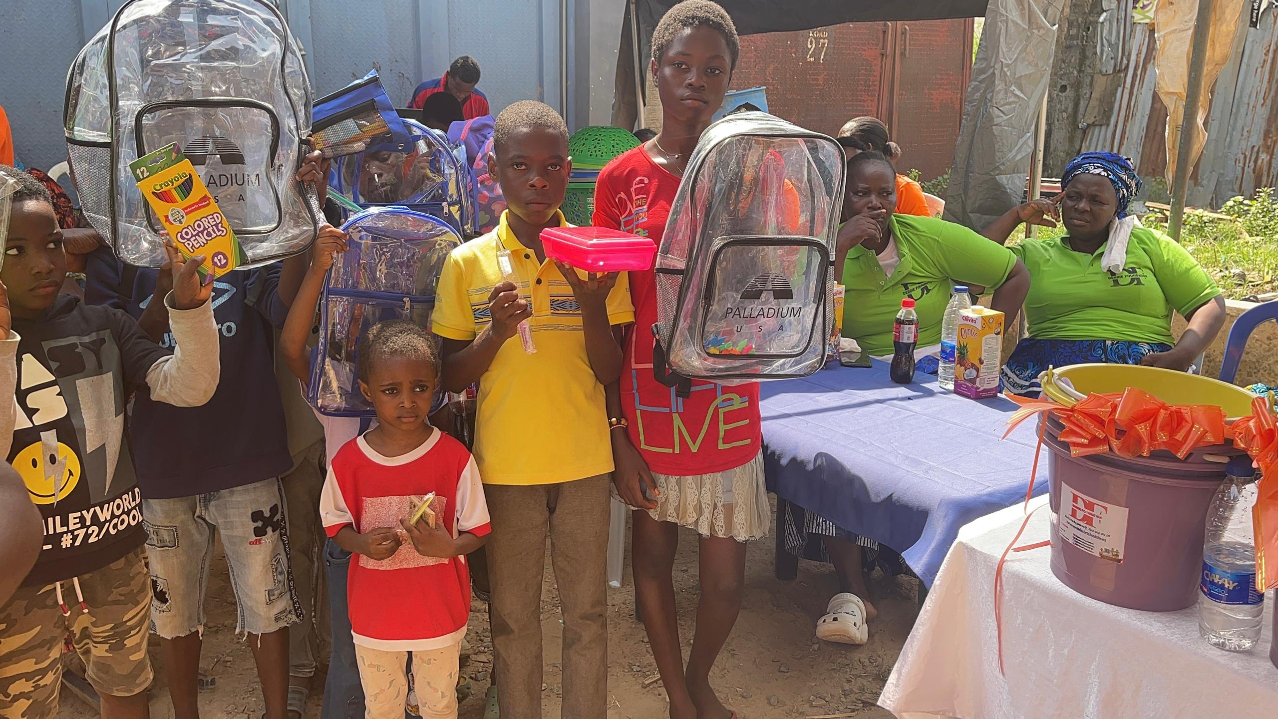 Schoolbags 233
